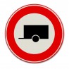 Verkeersbord C10 – Gesloten voor aanhangers. Verkeersbord C10 – Gesloten voor aanhangers.